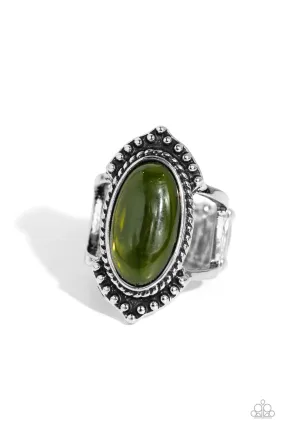 Coquettishly Casablanca -Green Ring