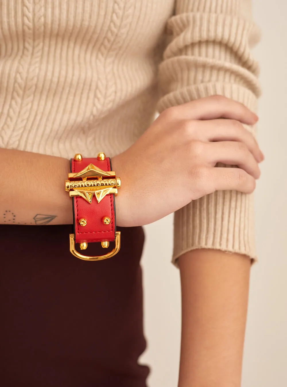 Geometric Lip Scarlet Studded Cuff