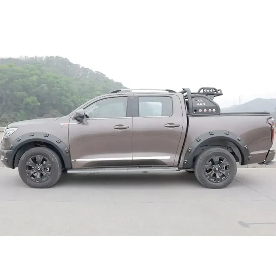 GWM P Series Matte Black Smooth Studded Plastic Wheel Arch Kit (21-On)
