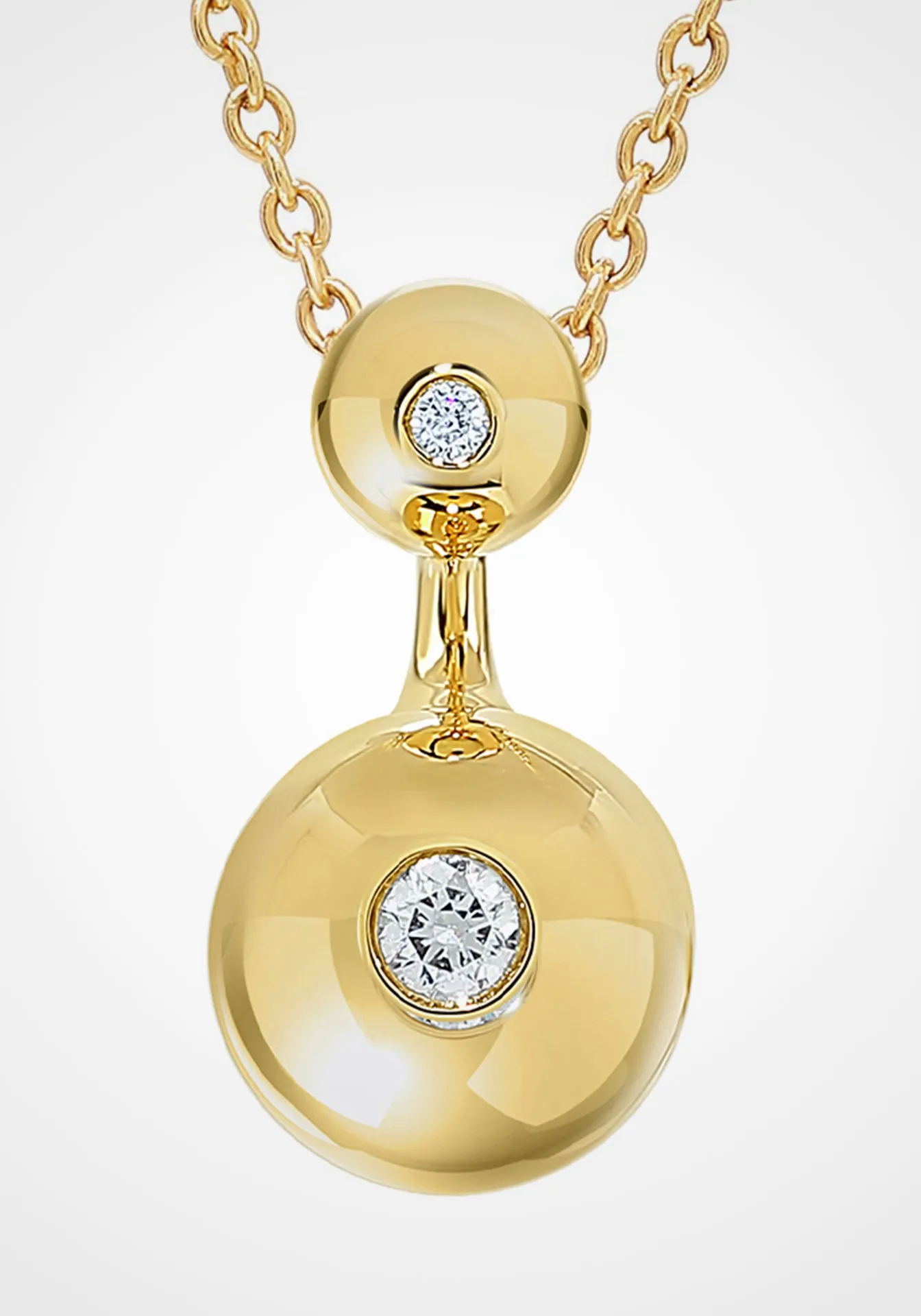 Nemara, 18K Yellow Gold   Diamond Pendant